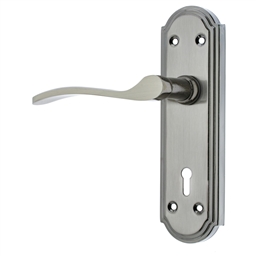 M7K10 - 2 Lever Lockset Ballerina 6"
